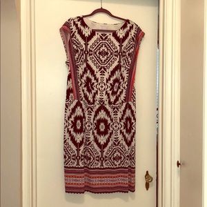 Dance into summer in this fun dress. Size 22-W